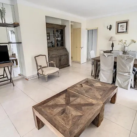 Apartman Centre : Rond Point Duboys D'angers