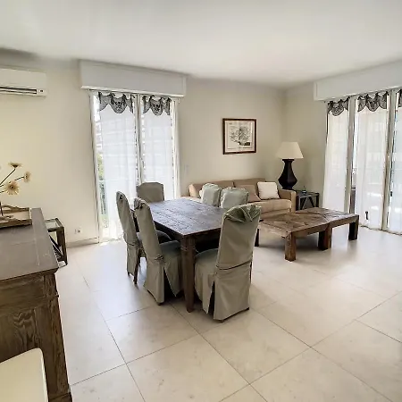 Centre : Rond Point Duboys D'angers Apartman Cannes