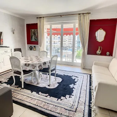 Centre : Rond Point Duboys D'angers * Cannes