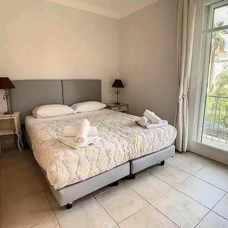 Apartman Centre : Rond Point Duboys D'angers *