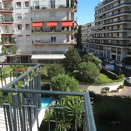 Apartamento Centre : Rond Point Duboys D'angers *